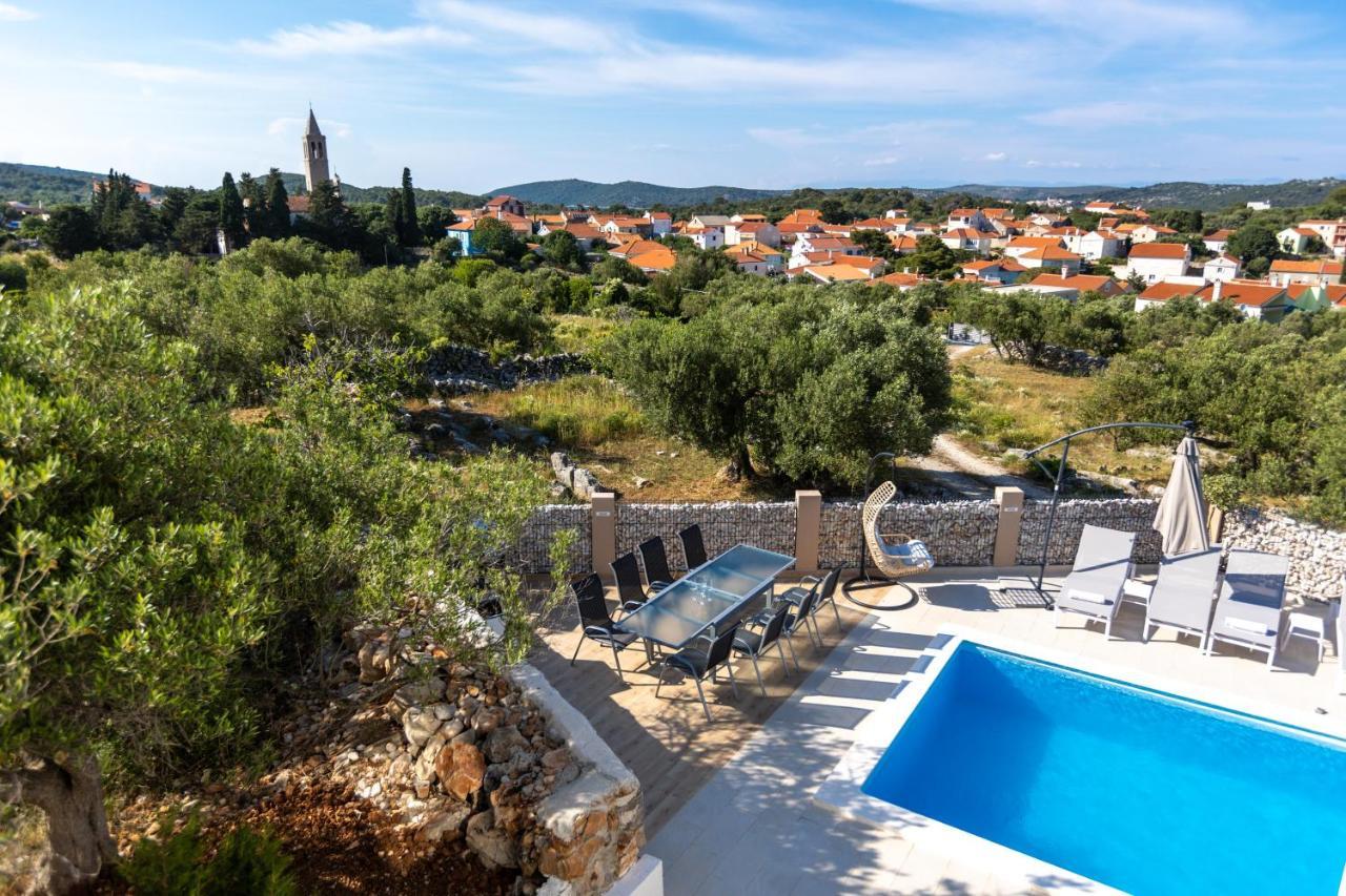 Luxury Mauro With Heated Pool